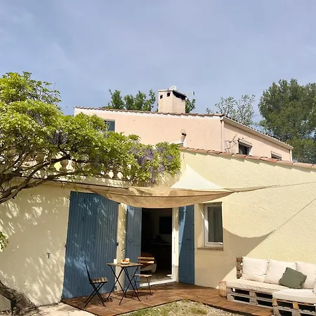 Petit Apartment Pierrevert